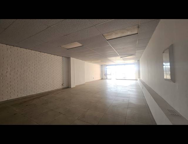 88M² RETAIL TO LET IN ROSSLYN